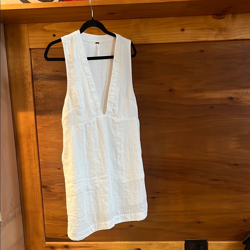 White Free People Sleeveless V-Neck Dress